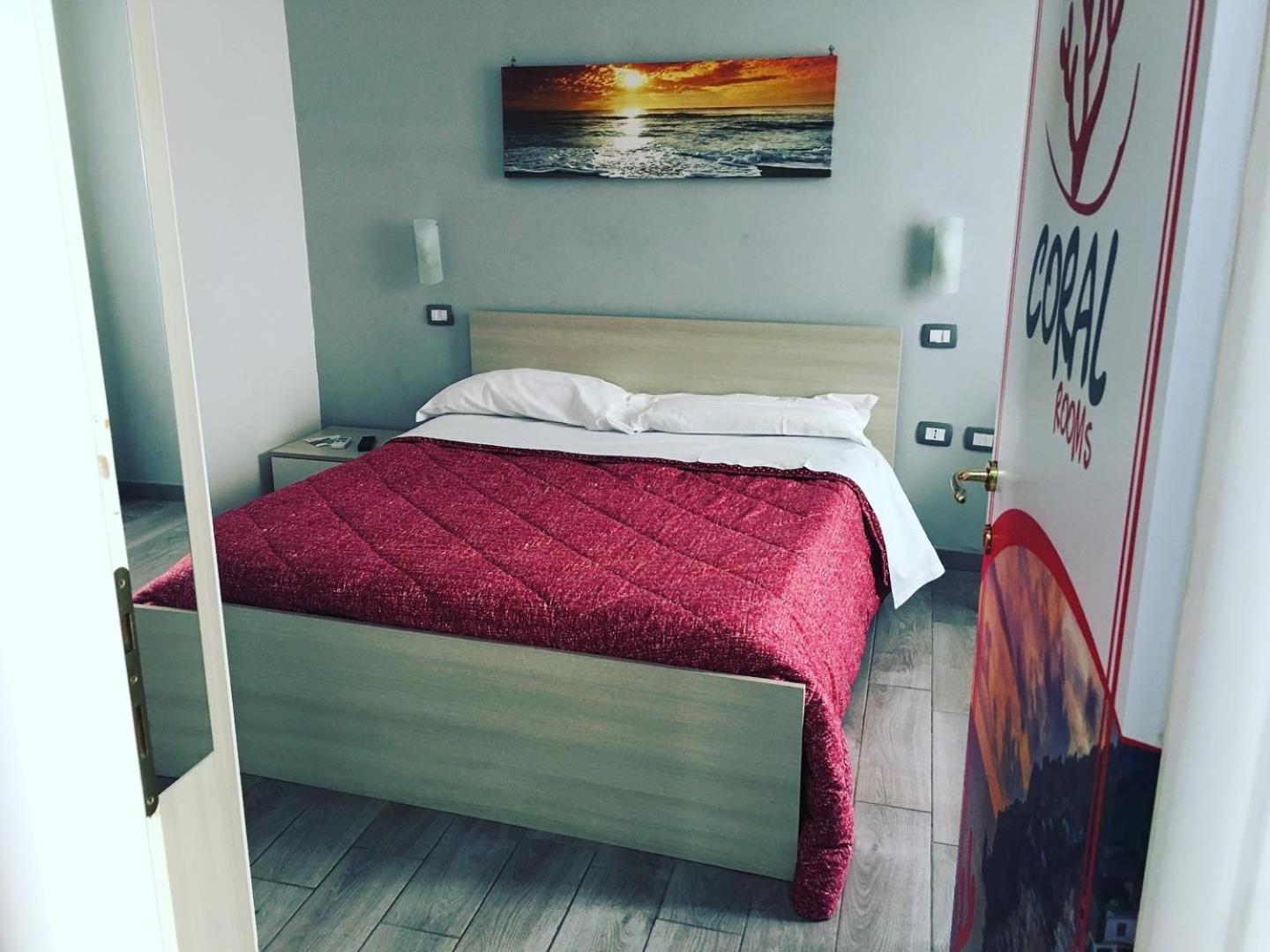 Coral Rooms Torre del Greco Exterior photo