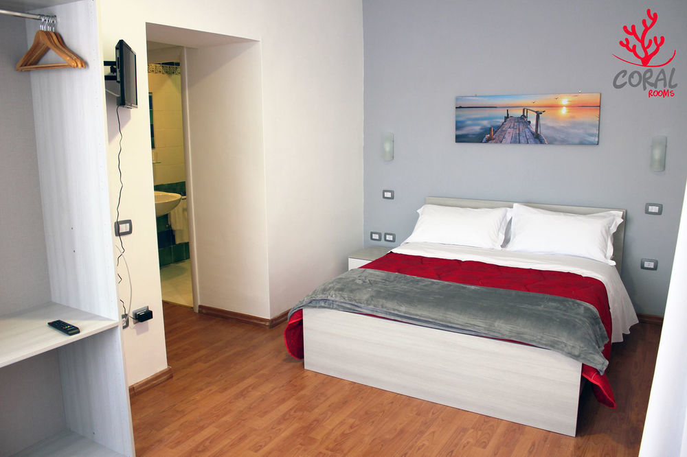 Coral Rooms Torre del Greco Exterior photo