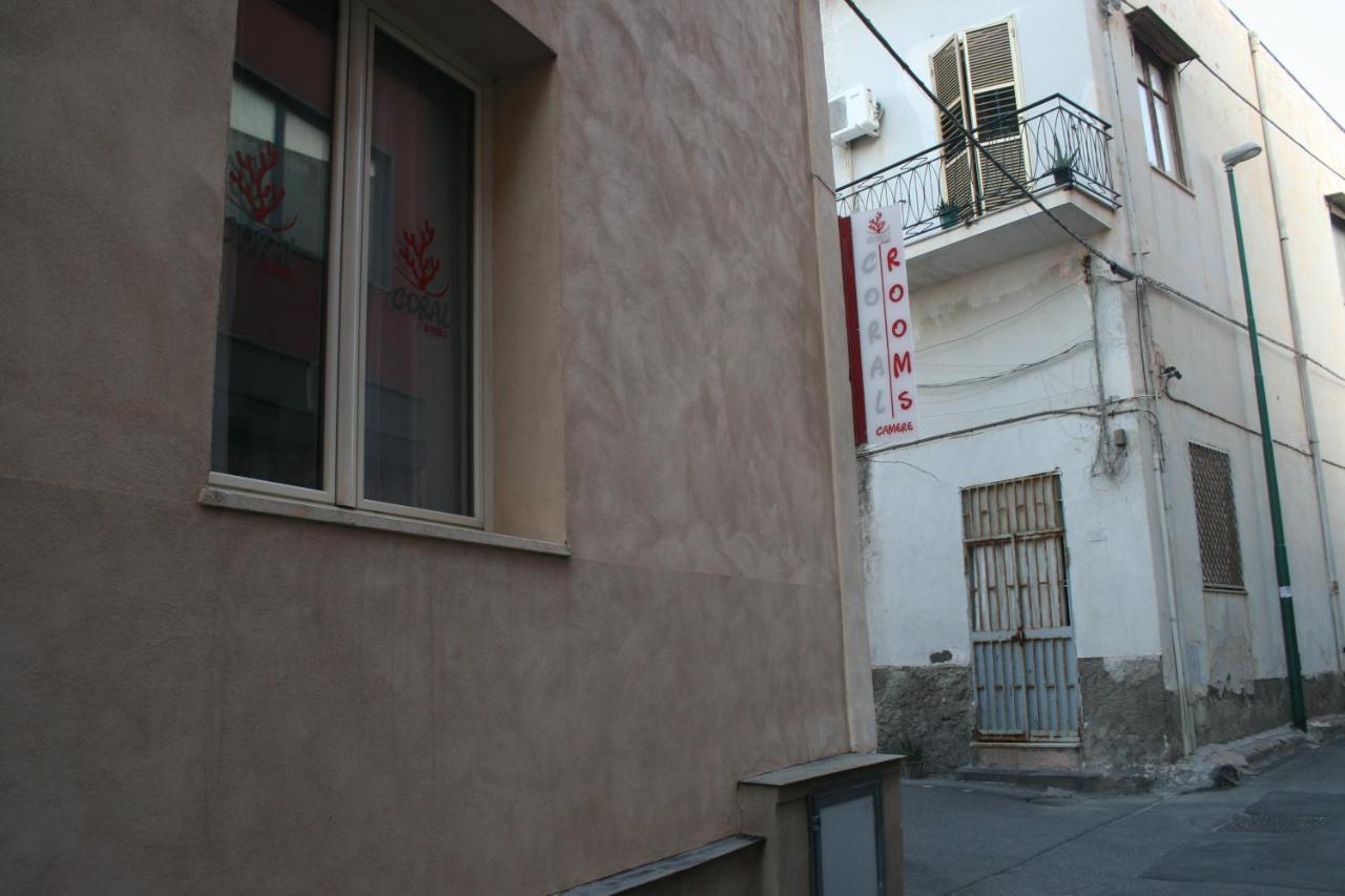 Coral Rooms Torre del Greco Exterior photo