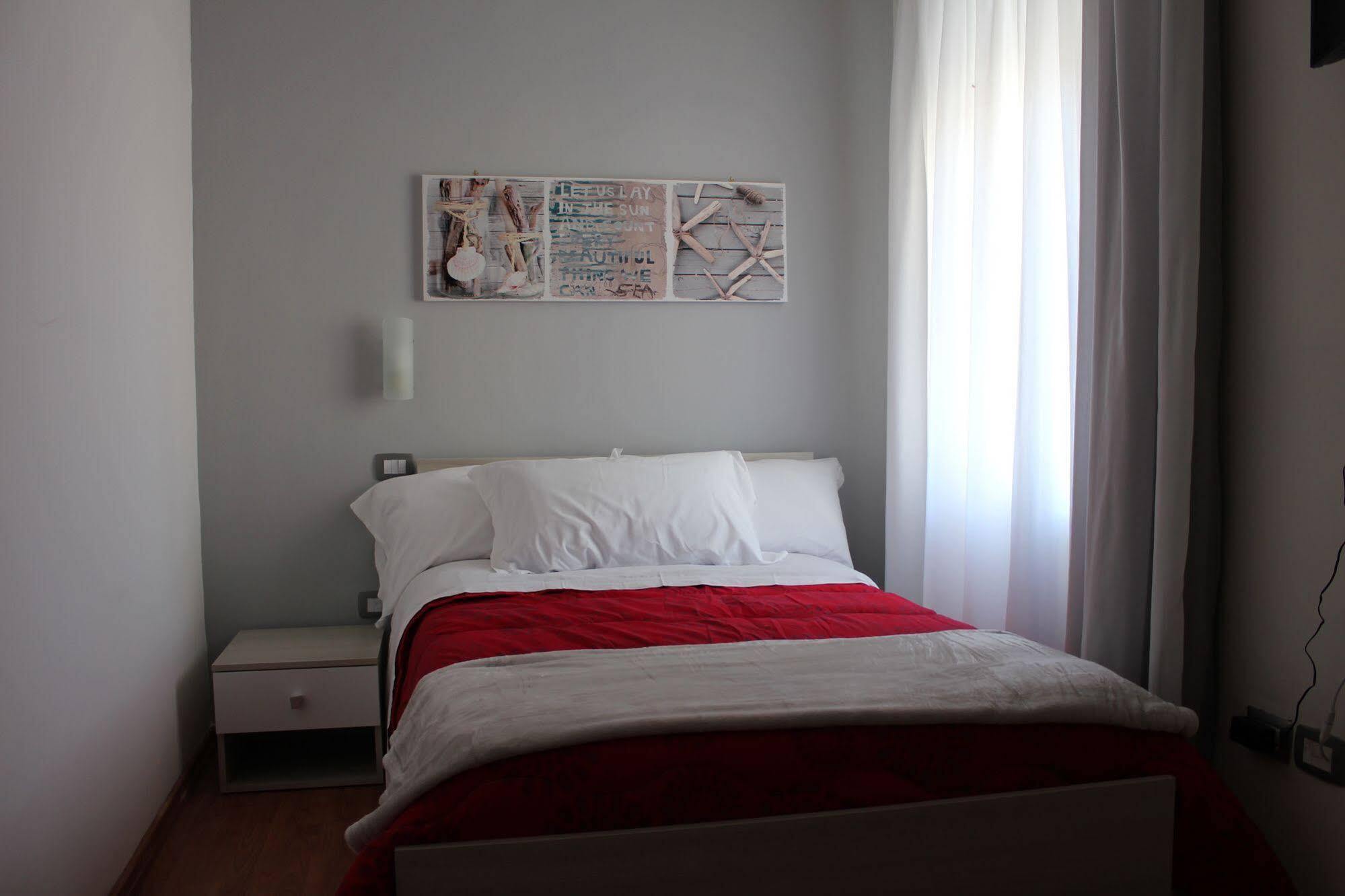 Coral Rooms Torre del Greco Exterior photo
